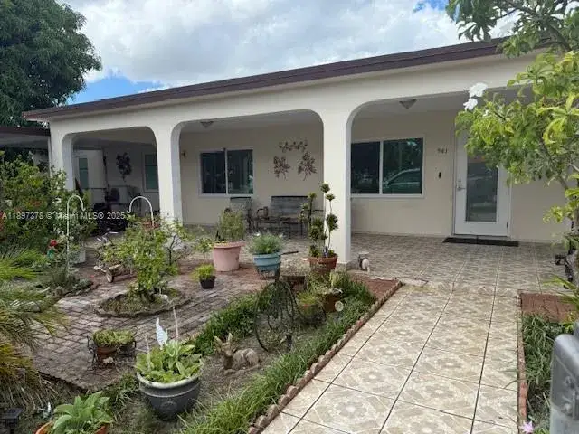 4 bedroom 2 bath Residential for sale at 961 E 10th Pl, Hialeah FL 33010
