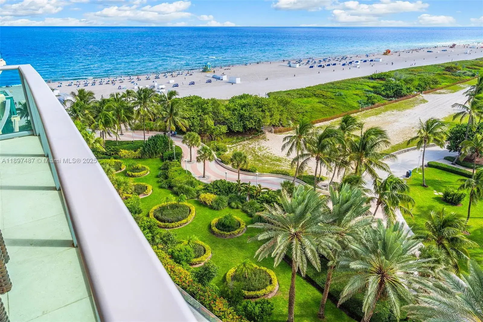 2 bedroom 2 bath Residential Lease for rent at 1455 Ocean Dr # 1003, Miami Beach FL 33139