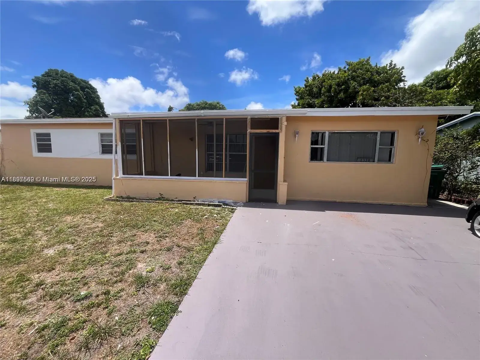 2 bedroom 1 bath Residential Lease for rent at 1330 NE 212th Ter # 1, Miami FL 33179
