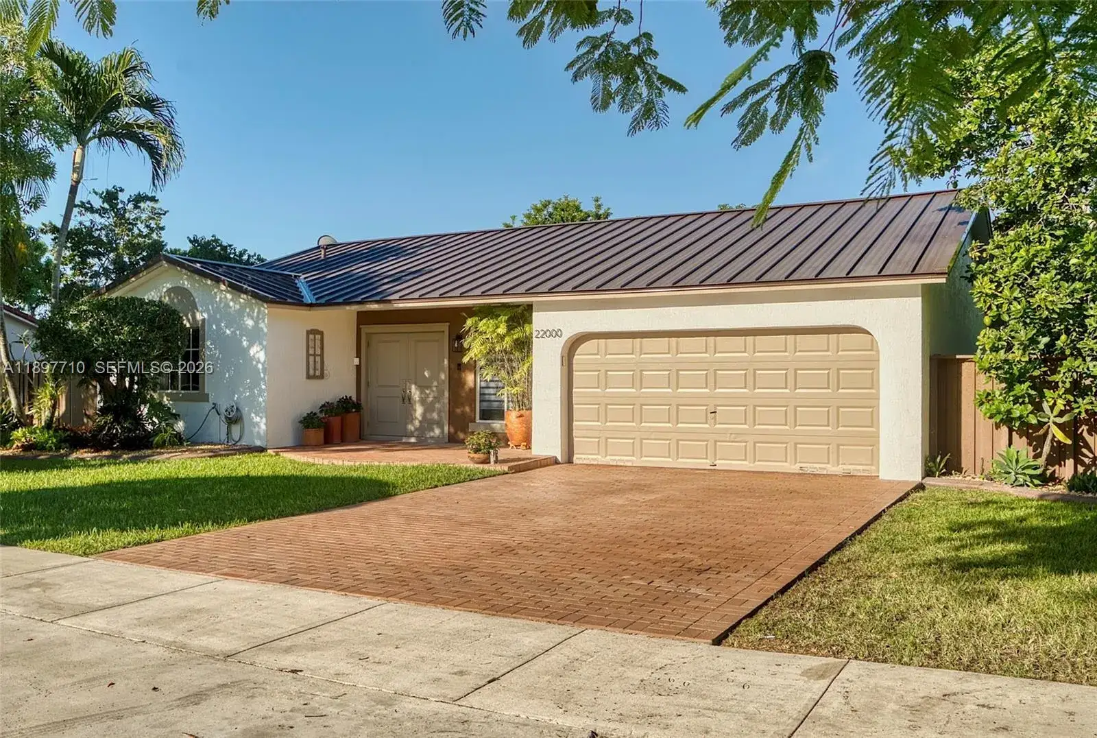 3 bedroom 2 bath Residential for sale at 22000 SW 127th Ave, Miami FL 33170