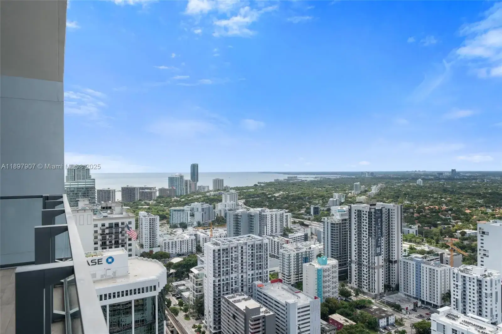 2 bedroom 2 bath Residential for sale at 88 SW 7th St # 3910, Miami FL 33130