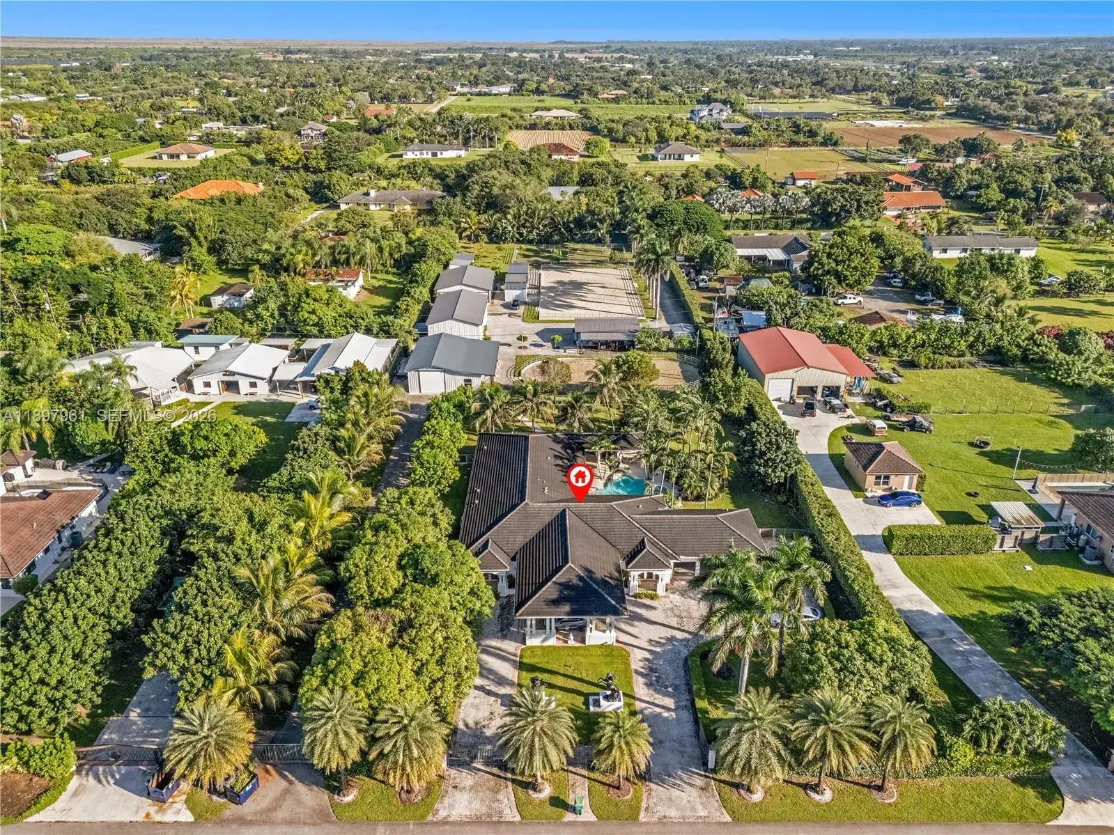 6 bedroom 6 bath Residential for sale at 21331 SW 246th St, Homestead FL 33031