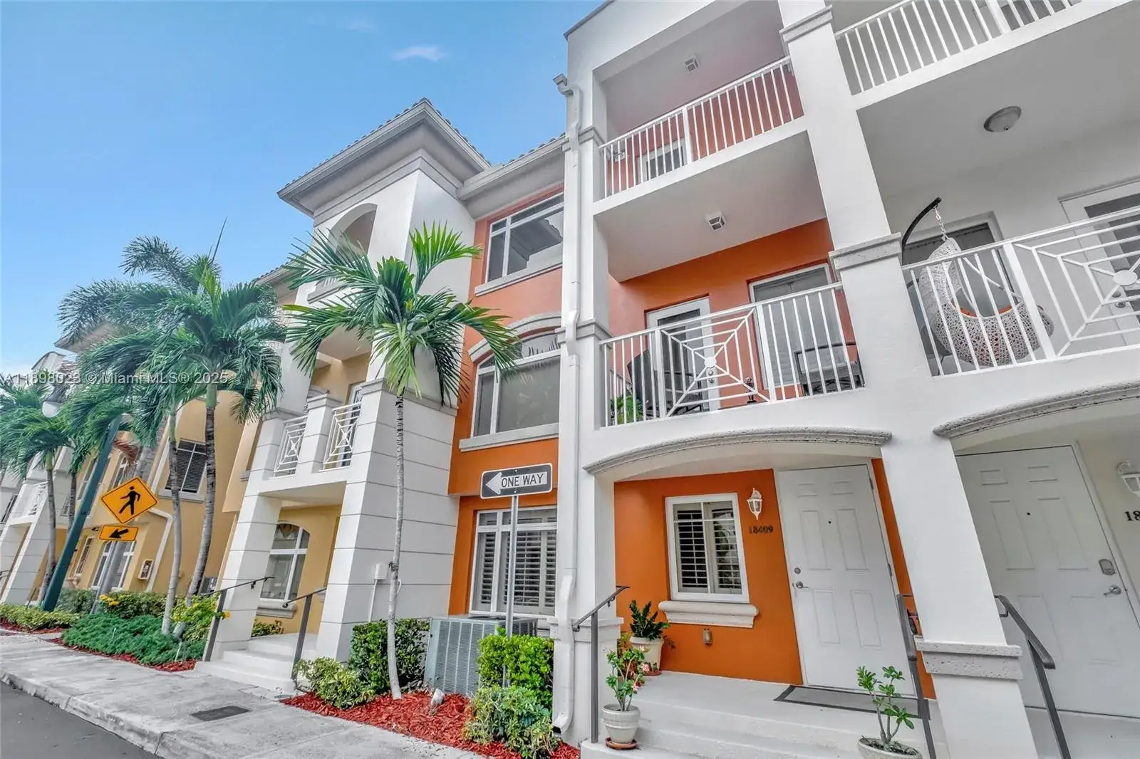 2 bedroom 2 bath Residential for sale at 18409 NE 27th Ct # 156, Aventura FL 33160