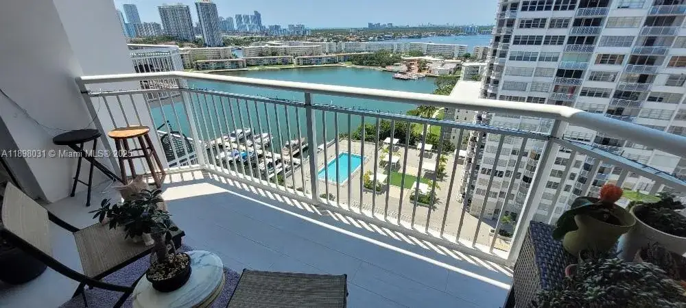 3 bedroom 3 bath Residential for sale at 18071 Biscayne Blvd # 1801, Aventura FL 33160