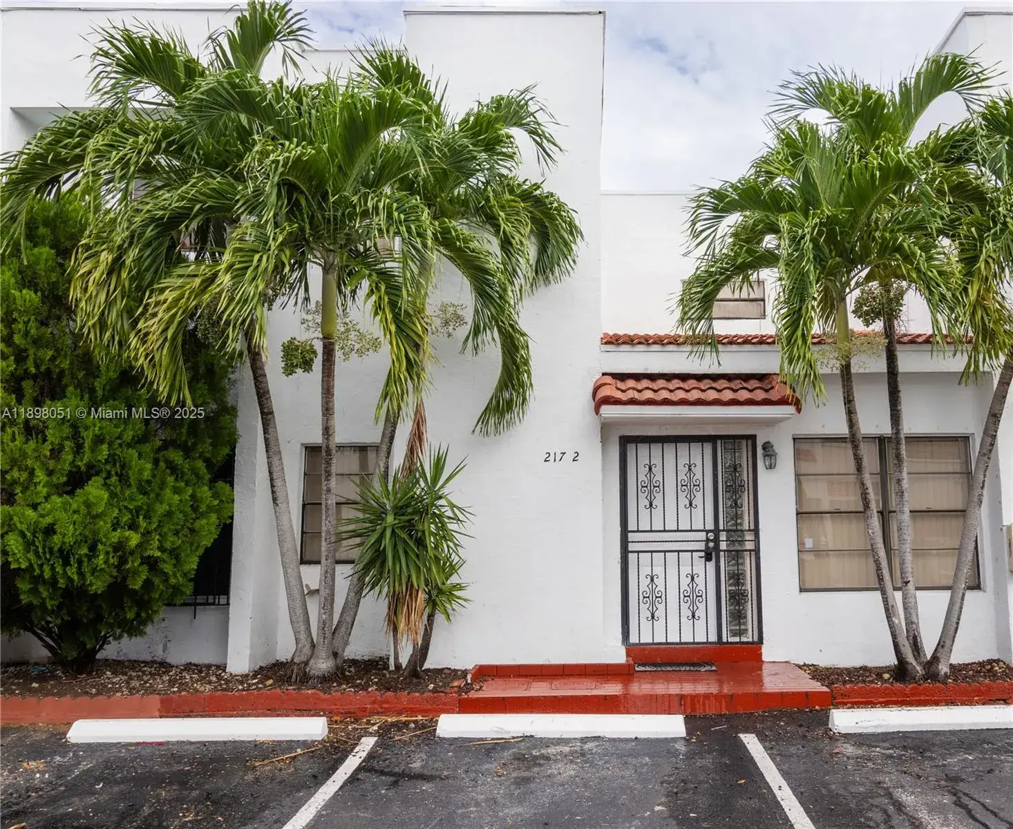 3 bedroom 3 bath Residential for sale at 217 NW 109th Ave # 217, Miami FL 33172