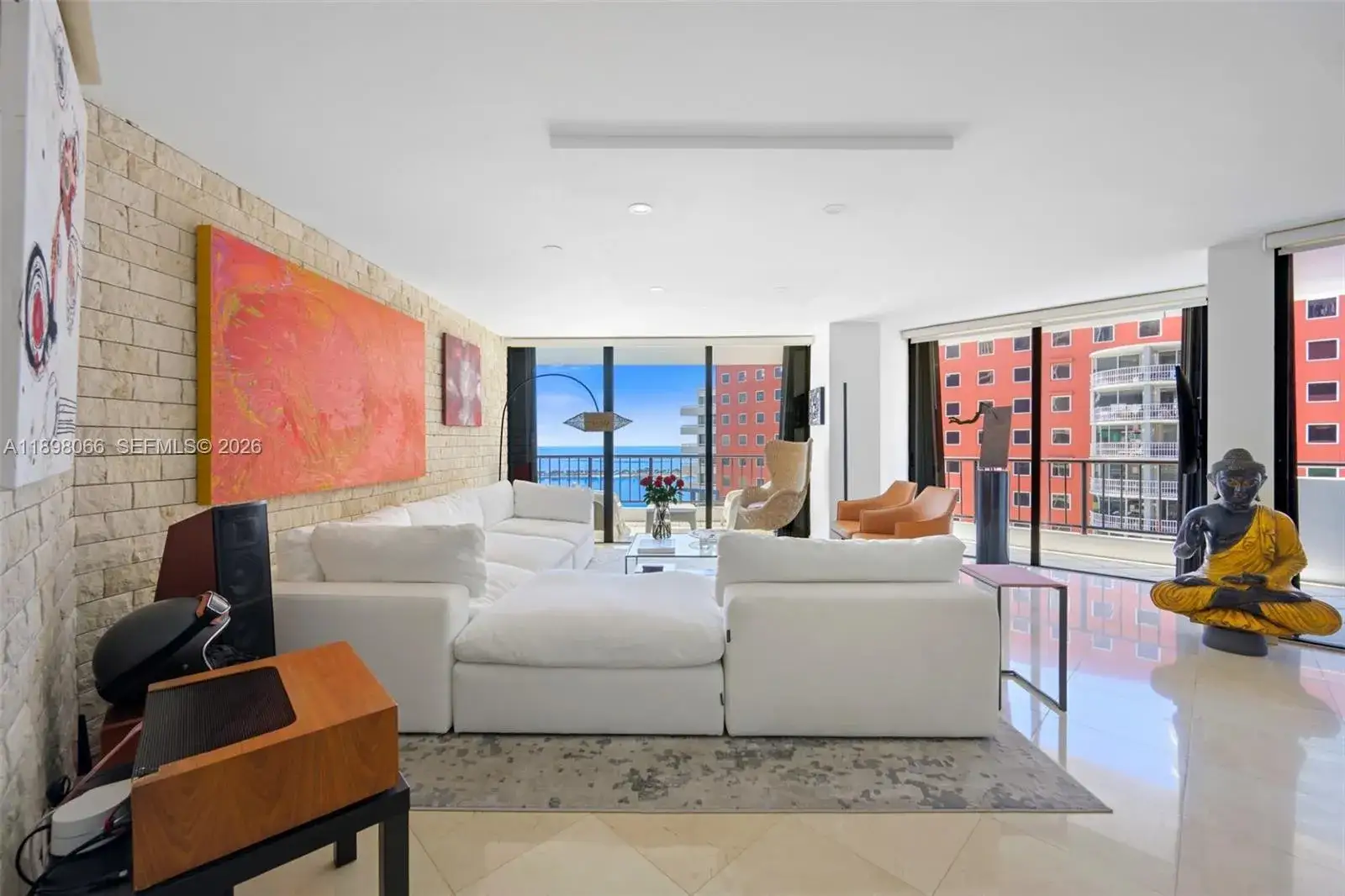 3 bedroom 3 bath Residential for sale at 1581 Brickell Ave # 2005, Miami FL 33129