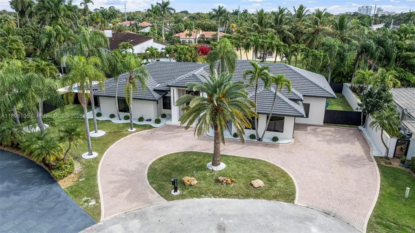 4 bedroom 5 bath Residential for sale at 7755 SW 85th Ct, Miami FL 33143