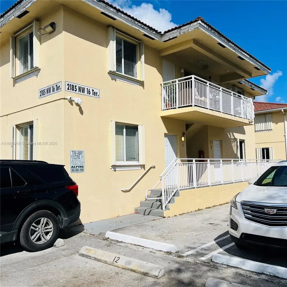1 bedroom 1 bath Residential for sale at 2185 NW 16th Ter # 16, Miami FL 33125