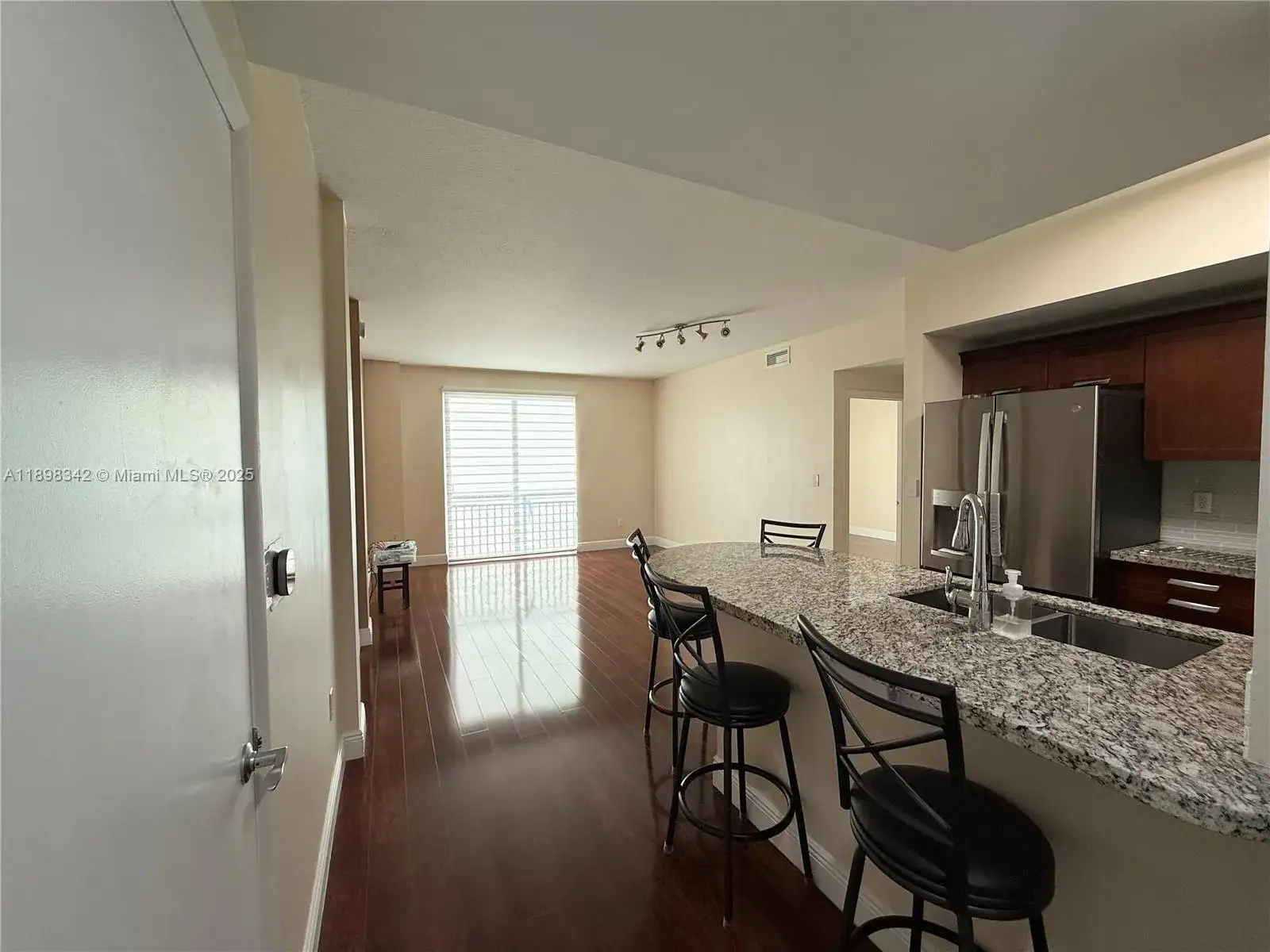 2 bedroom 2 bath Residential Lease for rent at 7275 SW 90th Way # 411, Miami FL 33156