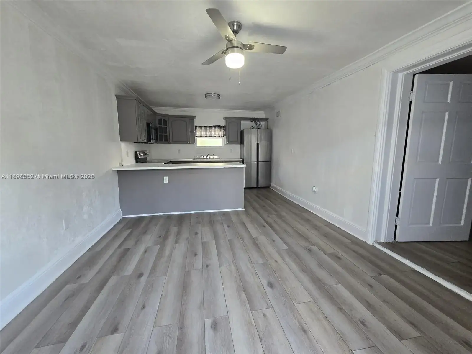 1 bedroom 1 bath Residential Lease for rent at 2523 NW 32nd St # 2523, Miami FL 33142