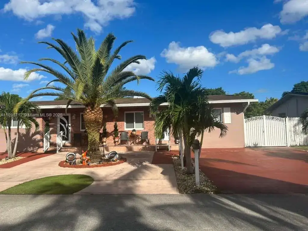2 bedroom 1 bath Residential Lease for rent at 1907 SW 99th Ter # 2, Miramar FL 33025