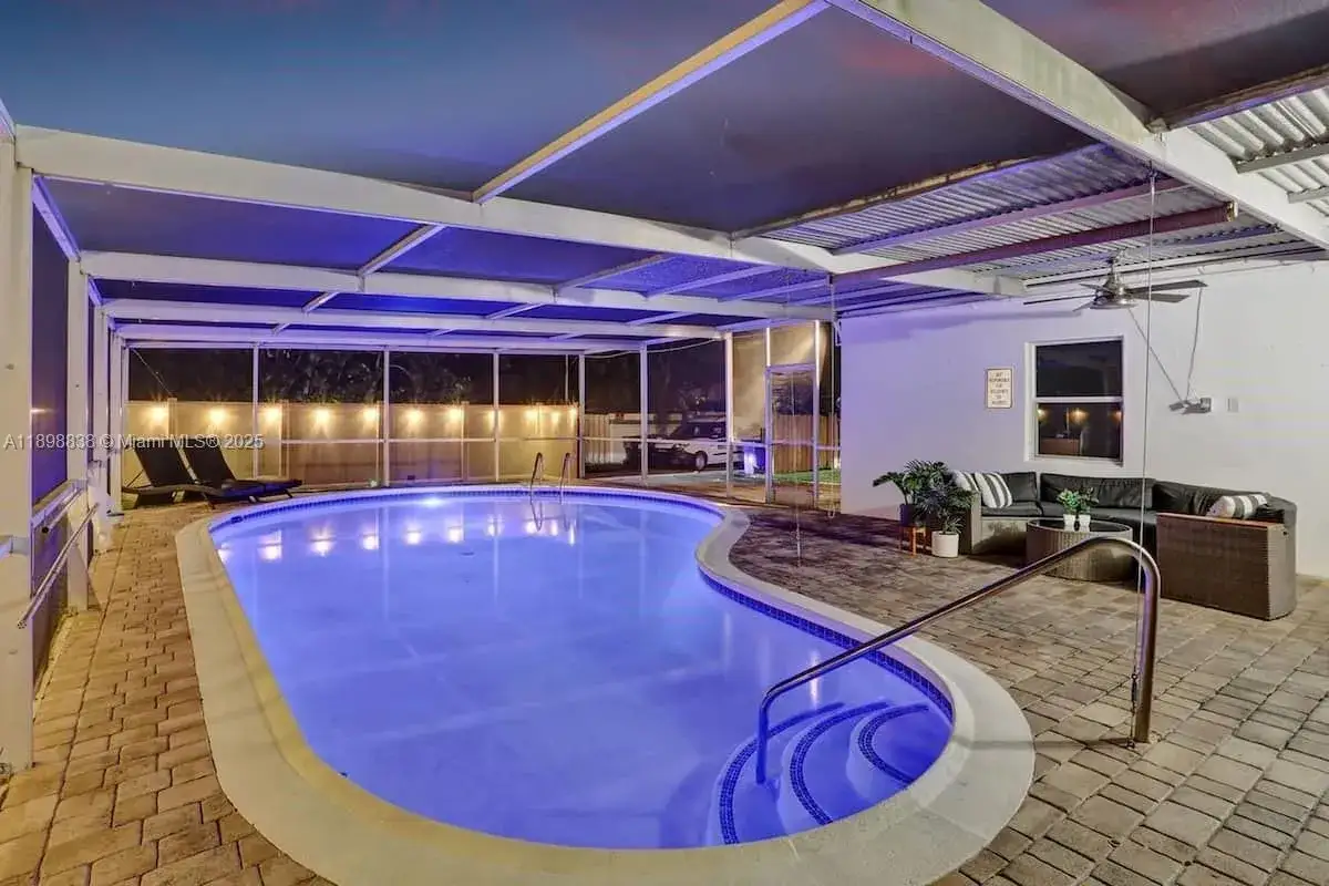 4 bedroom 3 bath Residential for sale at 1321 S 16th Ave, Hollywood FL 33020