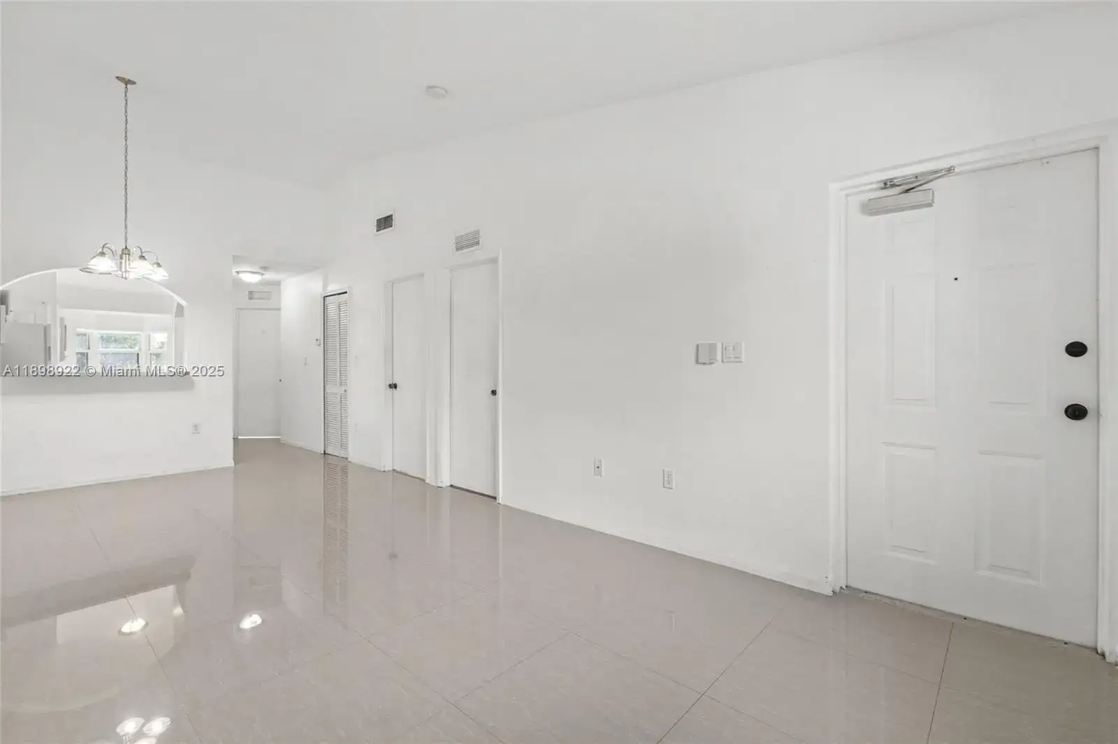 2 bedroom 2 bath Residential for sale at 985 NE 34th Ave # 202, Homestead FL 33033