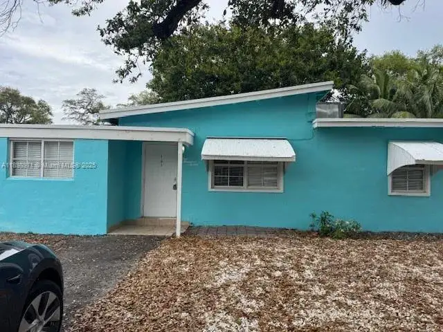 4 bedroom 3 bath Residential Lease for rent at 107 Allen Rd, West Park FL 33023