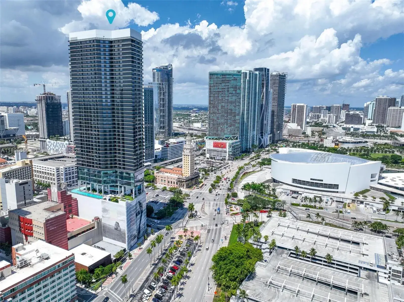 2 bedroom 3 bath Residential Lease for rent at 398 NE 5th St # 3017, Miami FL 33132