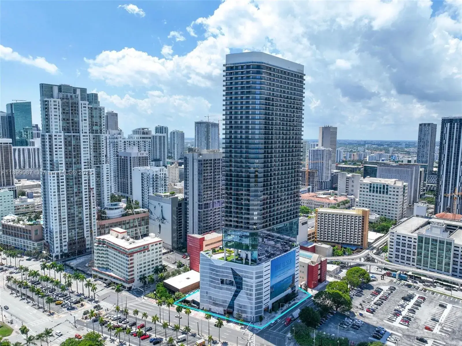 2 bedroom 3 bath Residential for sale at 398 NE 5th St # 3017, Miami FL 33132