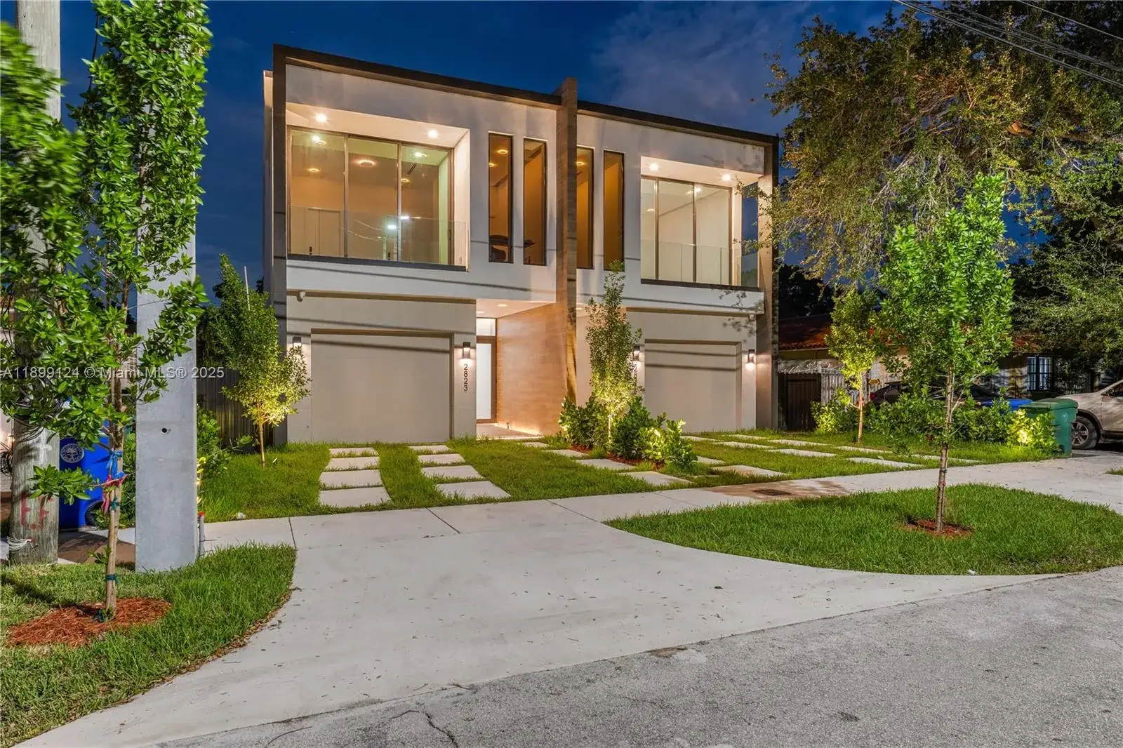 3 bedroom 4 bath Residential for sale at 2823 SW 23rd Ter # 2823, Miami FL 33145