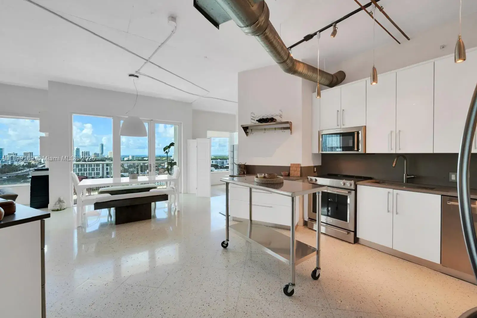 2 bedroom 2 bath Residential Lease for rent at 10 SW South River Dr, Miami FL 33130