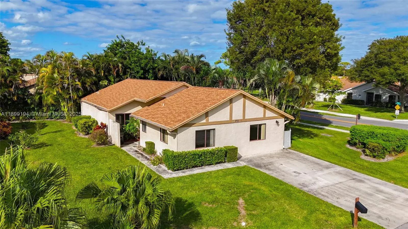 3 bedroom 2 bath Residential for sale at 3115 NW 12th St, Delray Beach FL 33445