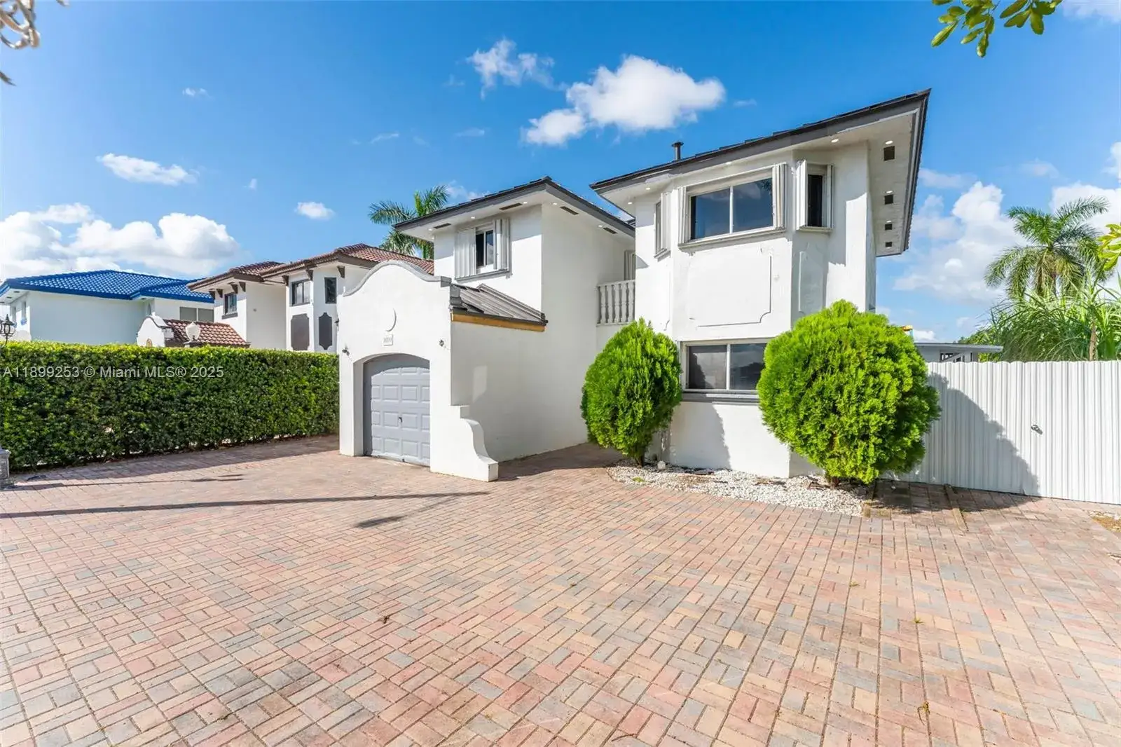 3 bedroom 2 bath Residential for sale at 16100 SW 141st Ave, Miami FL 33177