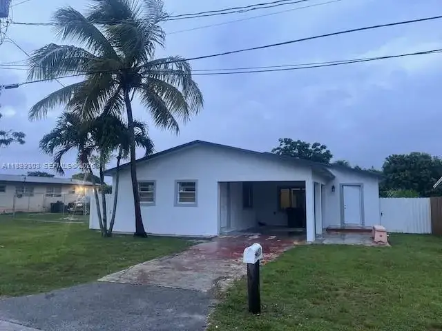 3 bedroom 2 bath Residential Lease for rent at 21221 SW 120 ave, Miami FL 33177