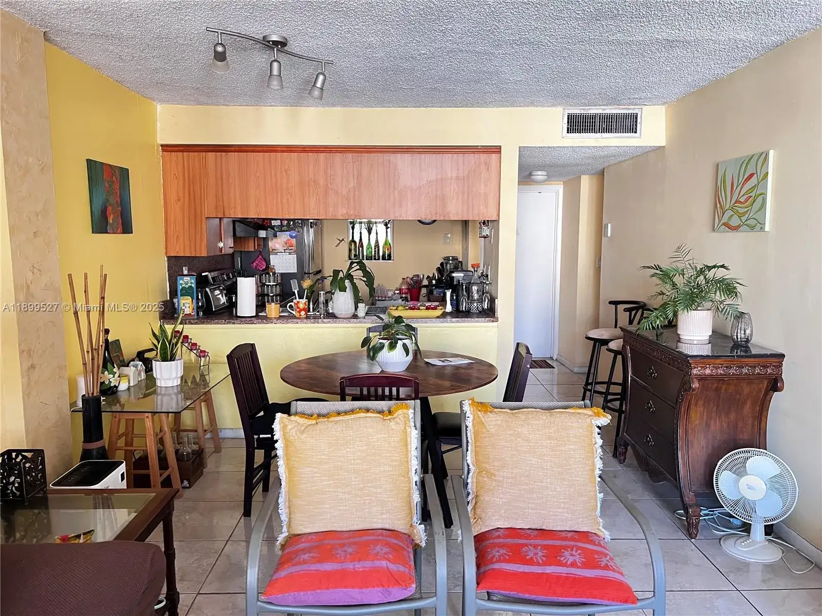 1 bedroom 1 bath Residential for sale at 14175 SW 87th St # C208, Miami FL 33183