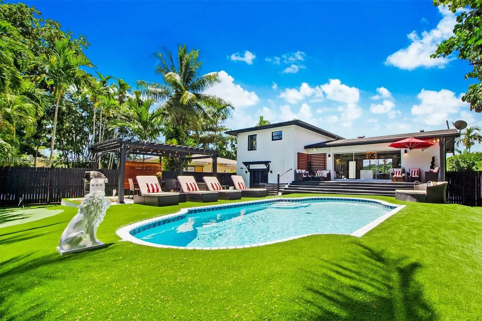 6 bedroom 3 bath Residential for sale at 11975 W Biscayne Canal Rd, Miami FL 33161