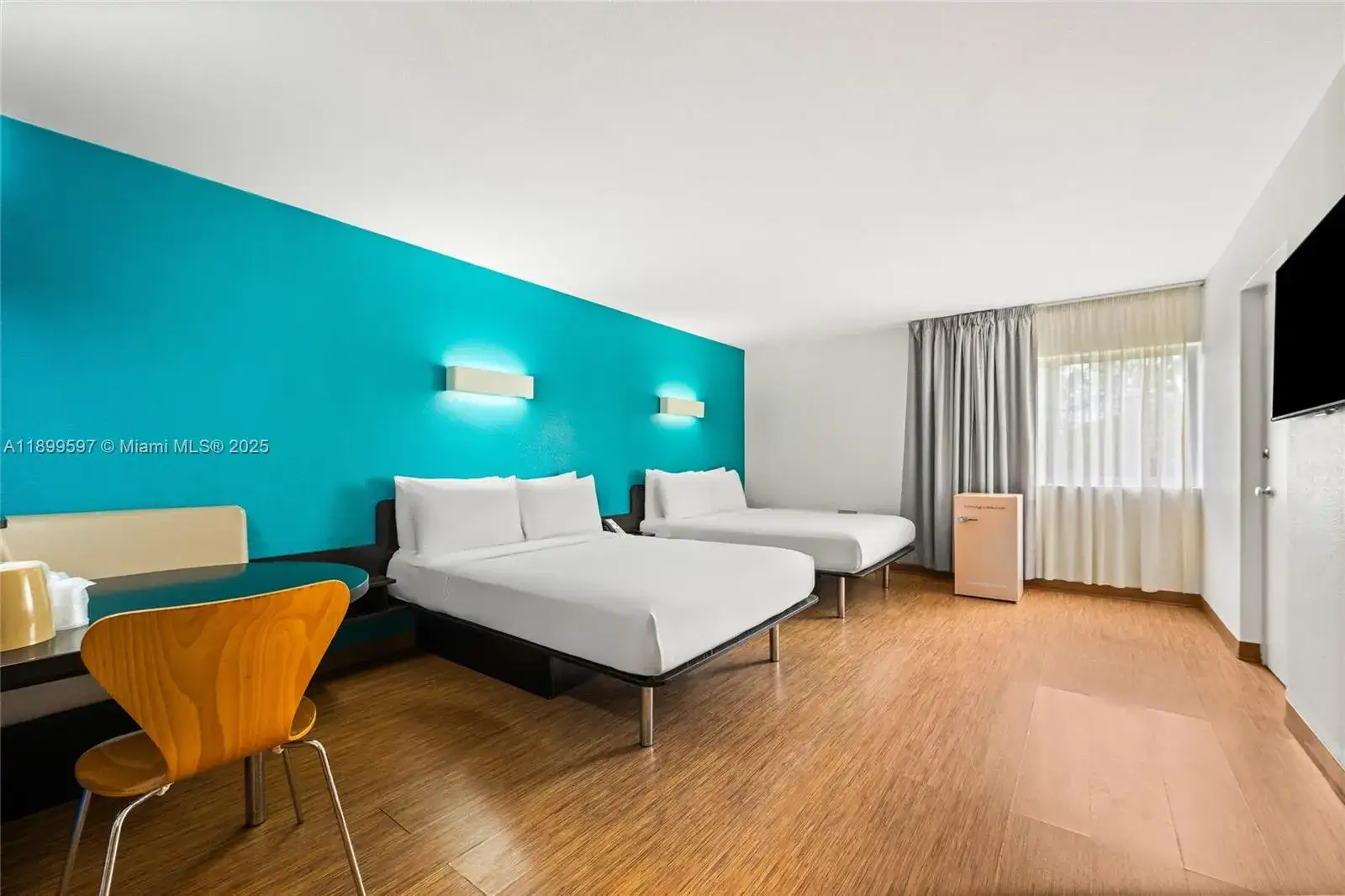 116 bedroom 120 bath Residential Lease for rent at 7330 NW 36th St # 300, Miami FL 33166