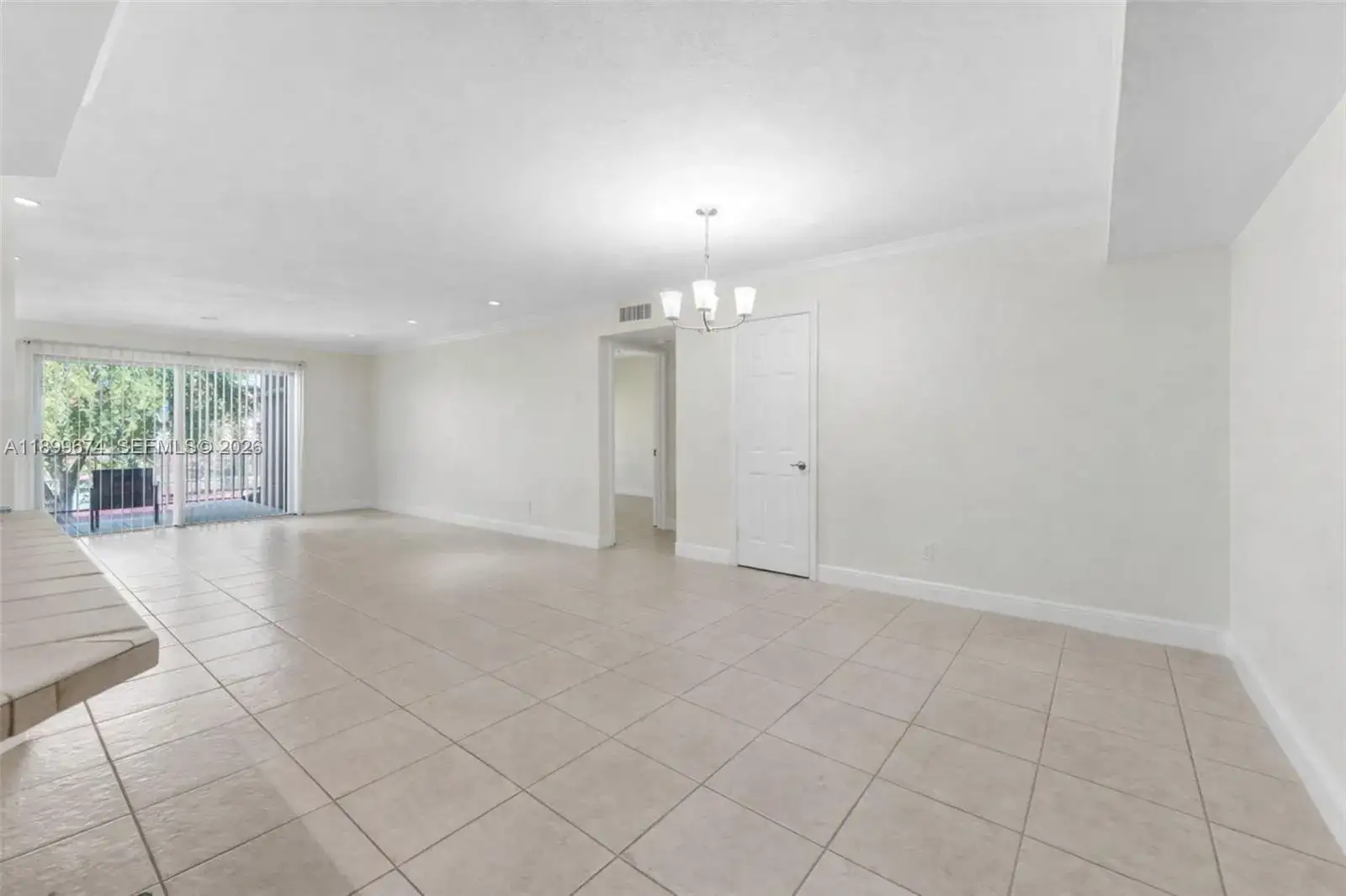 2 bedroom 2 bath Residential for sale at 9437 SW 76th St # V25, Miami FL 33173