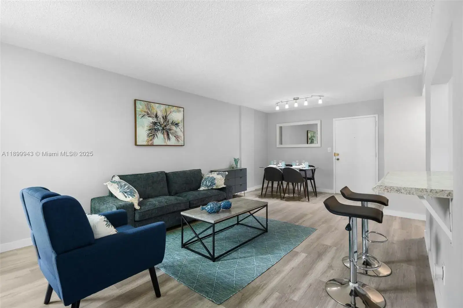 1 bedroom 1 bath Residential for sale at 210 172nd St # 128, Sunny Isles Beach FL 33160