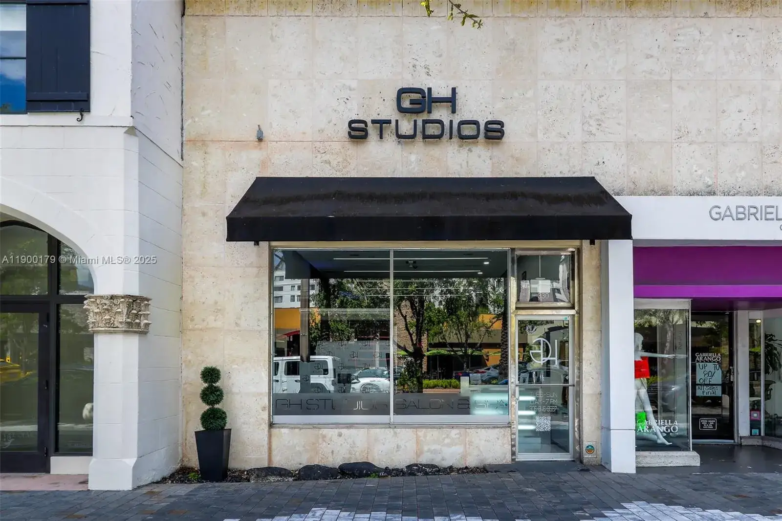 Commercial Sale for sale at 330 Miracle Mile, Coral Gables FL 33134