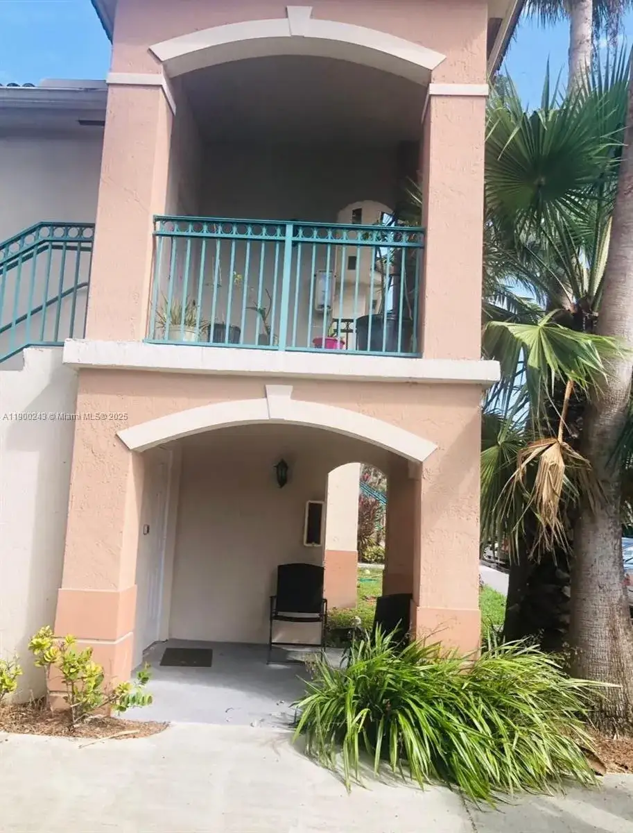 3 bedroom 2 bath Residential for sale at 1261 SE 31st Ct # 53, Homestead FL 33035