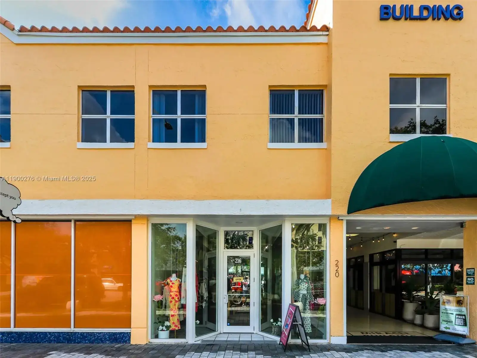 Commercial Sale for sale at 216 Miracle Mile, Coral Gables FL 33134