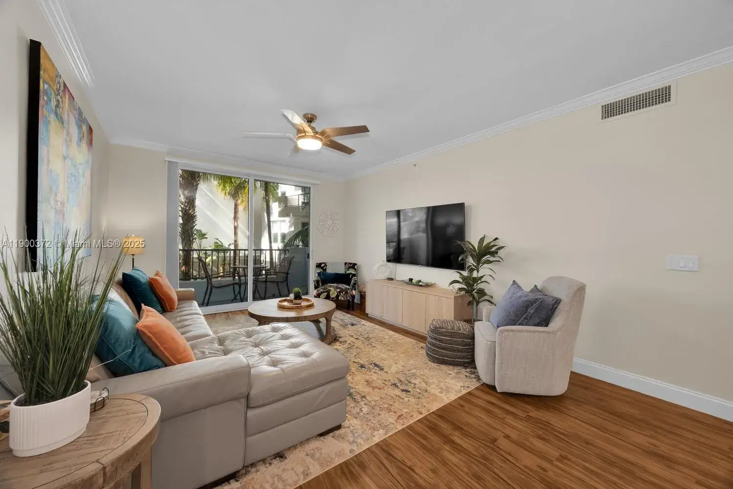 2 bedroom 2 bath Residential for sale at 2421 NE 65th St # 211, Fort Lauderdale FL 33308