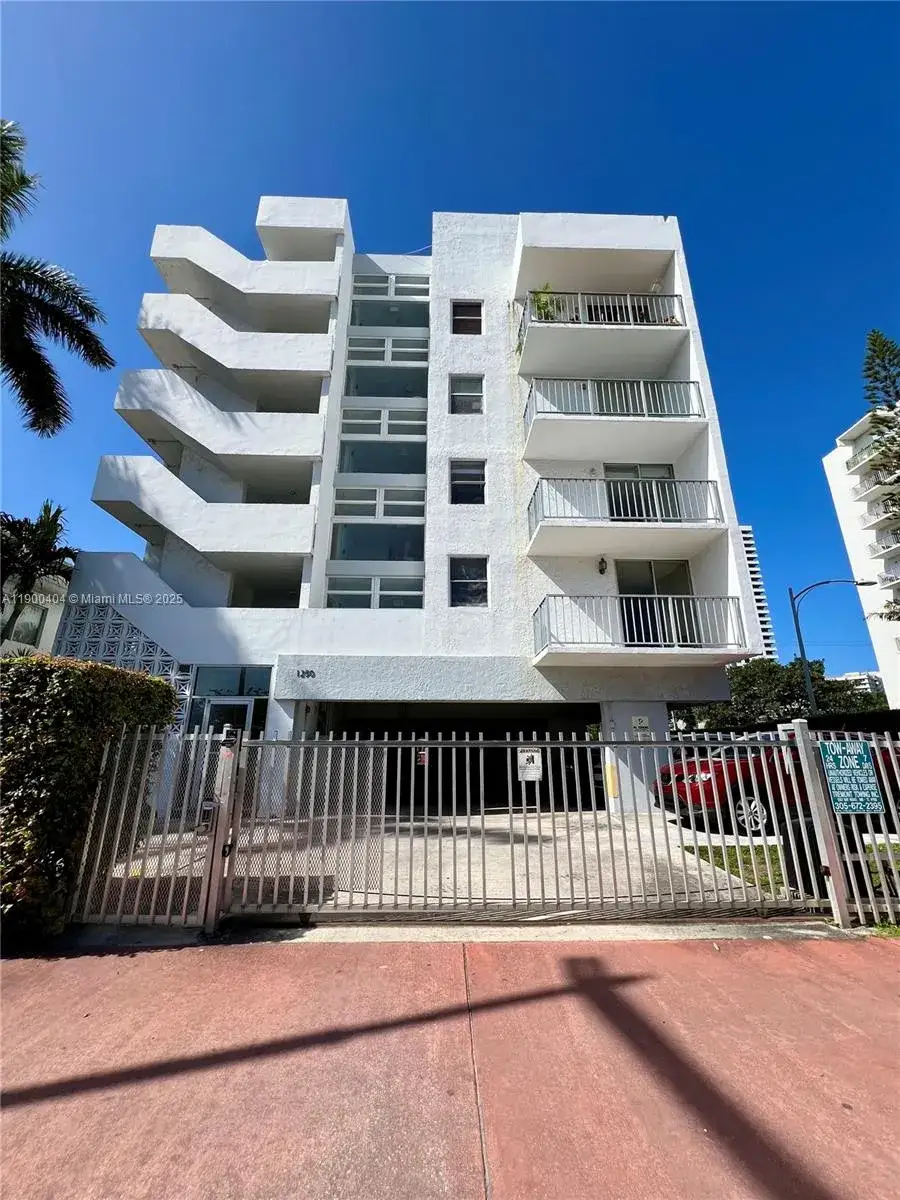 1 bath Residential for sale at 1250 Alton Rd # 3C, Miami Beach FL 33139