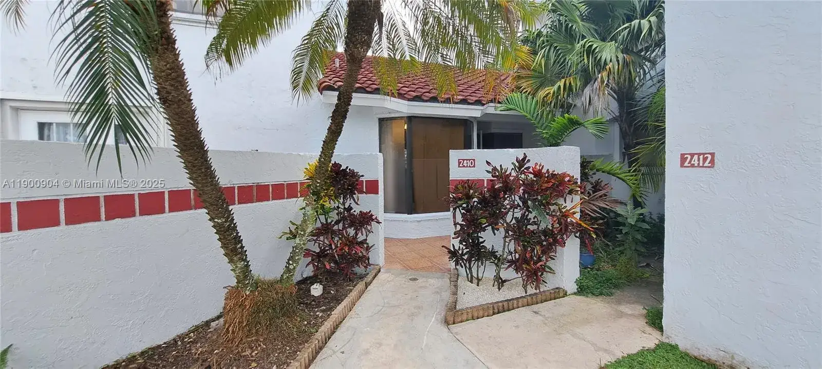 3 bedroom 2 bath Residential for sale at 2410 San Remo Cir, Homestead FL 33035