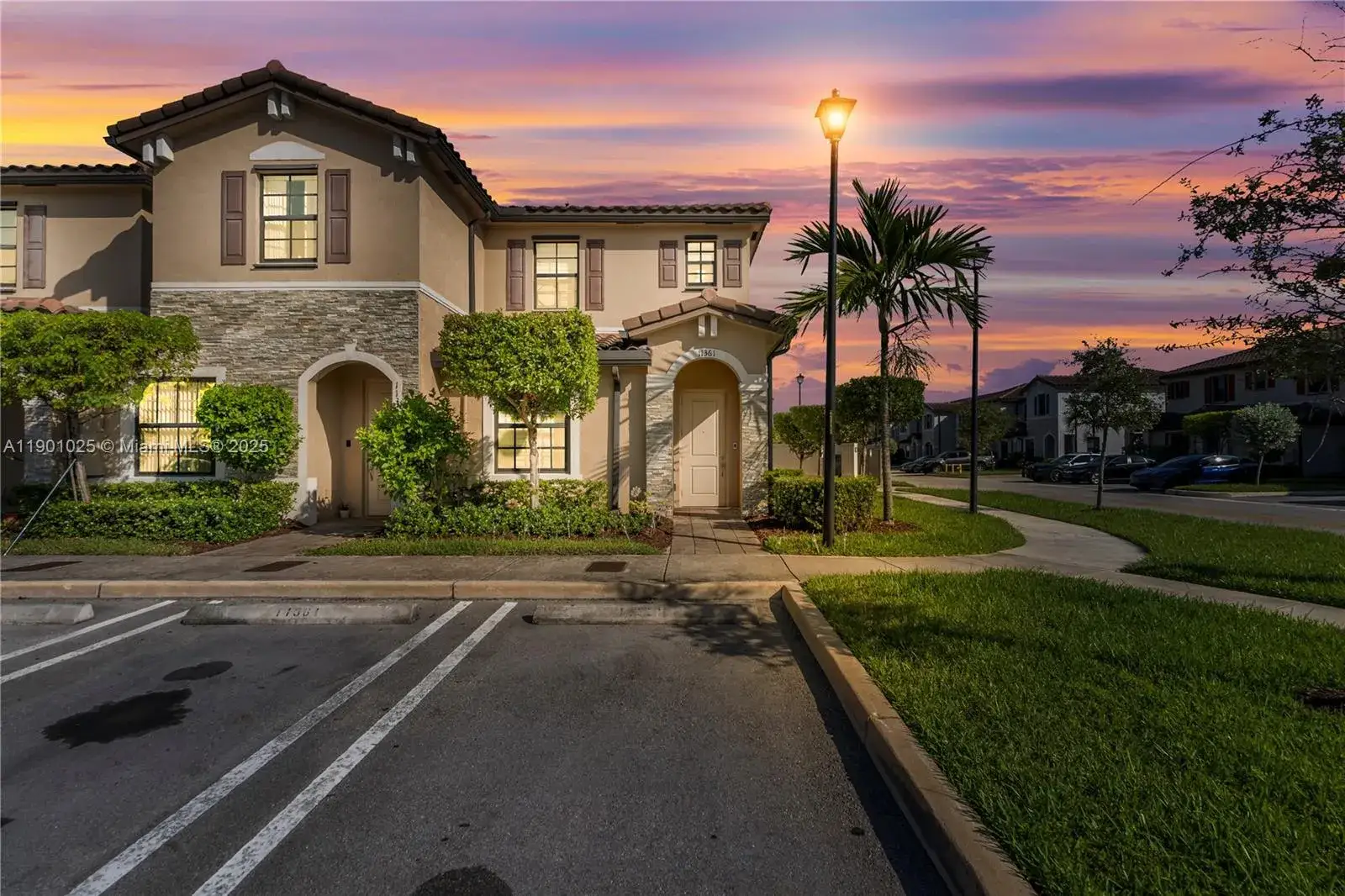 3 bedroom 3 bath Residential for sale at 11361 SW 249th St, Homestead FL 33032
