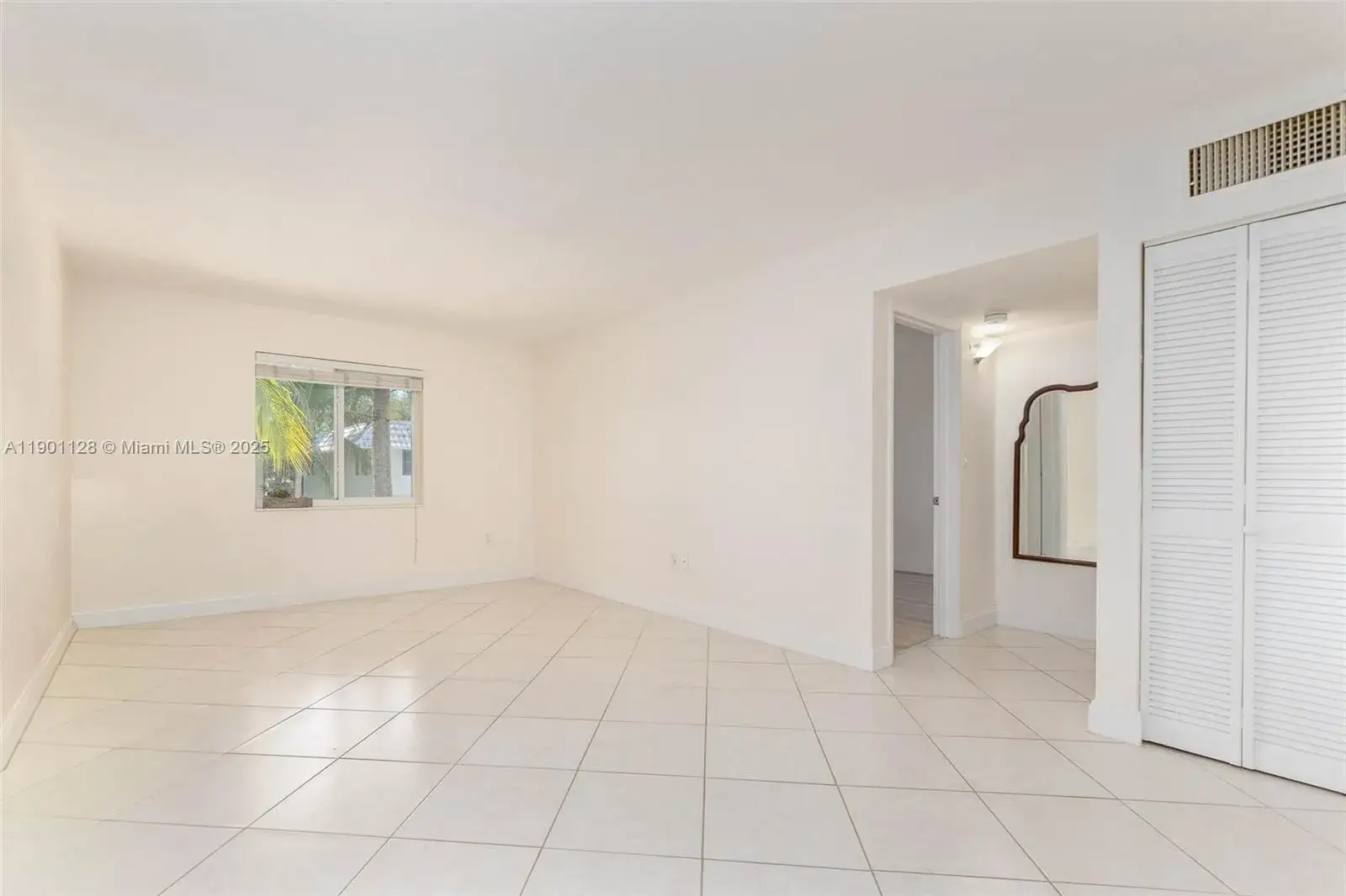 1 bedroom 1 bath Residential for sale at 8605 SW 68th Ct # 22, Pinecrest FL 33156