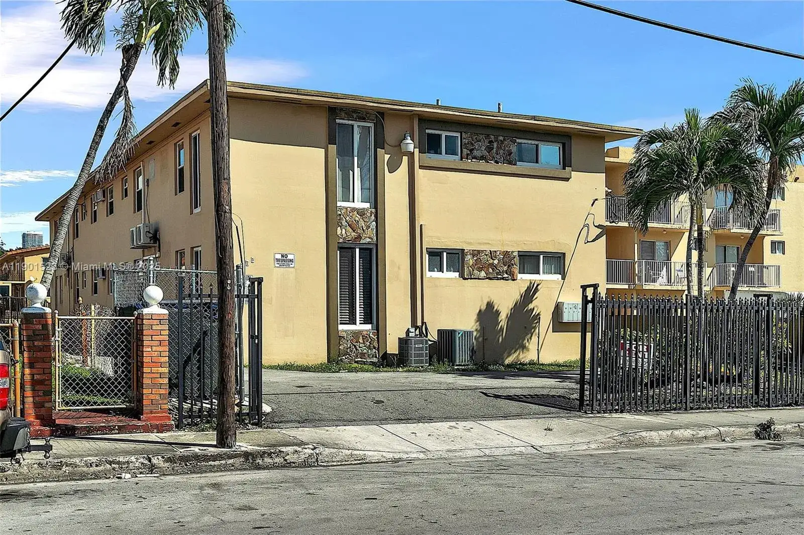 Commercial Sale for sale at 225 SW 18th Ave, Miami FL 33135