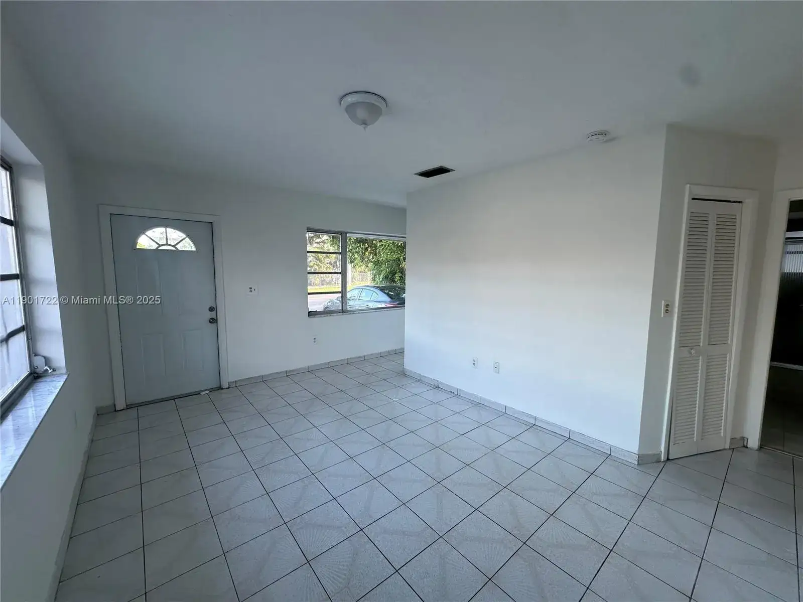 2 bedroom 1 bath Residential Lease for rent at 3608 SW 25th St # 3608, Miami FL 33133