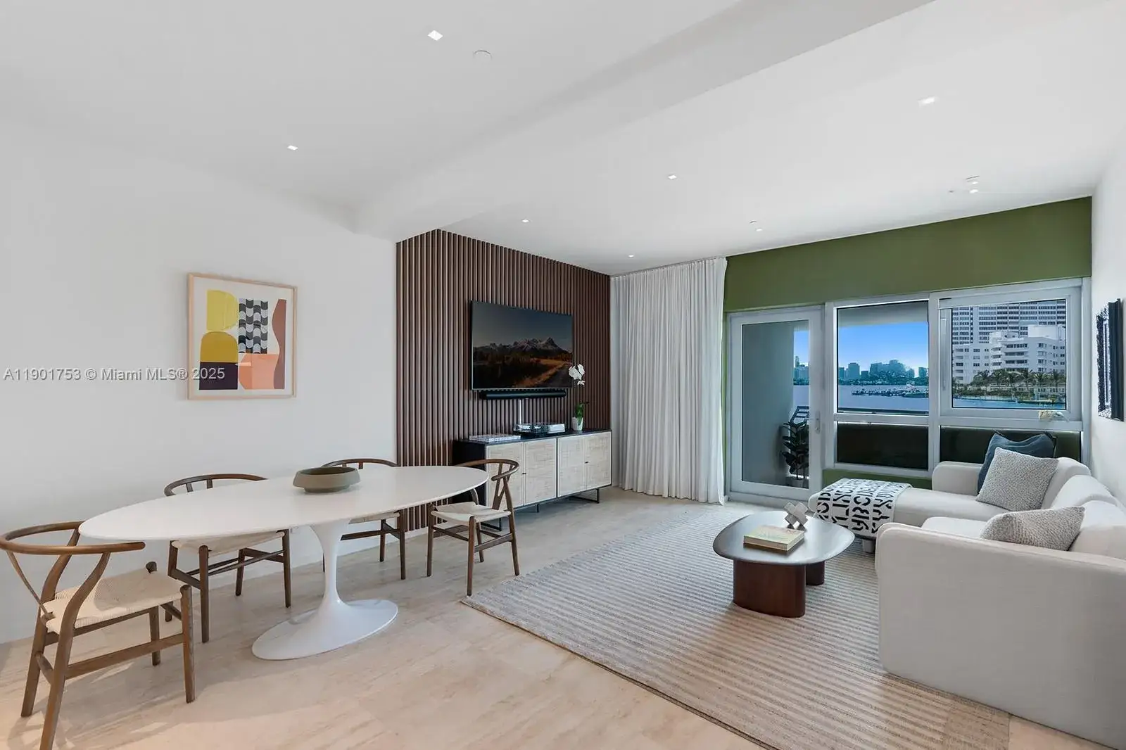 1 bedroom 1 bath Residential for sale at 1491 Lincoln Ter # 202, Miami Beach FL 33139