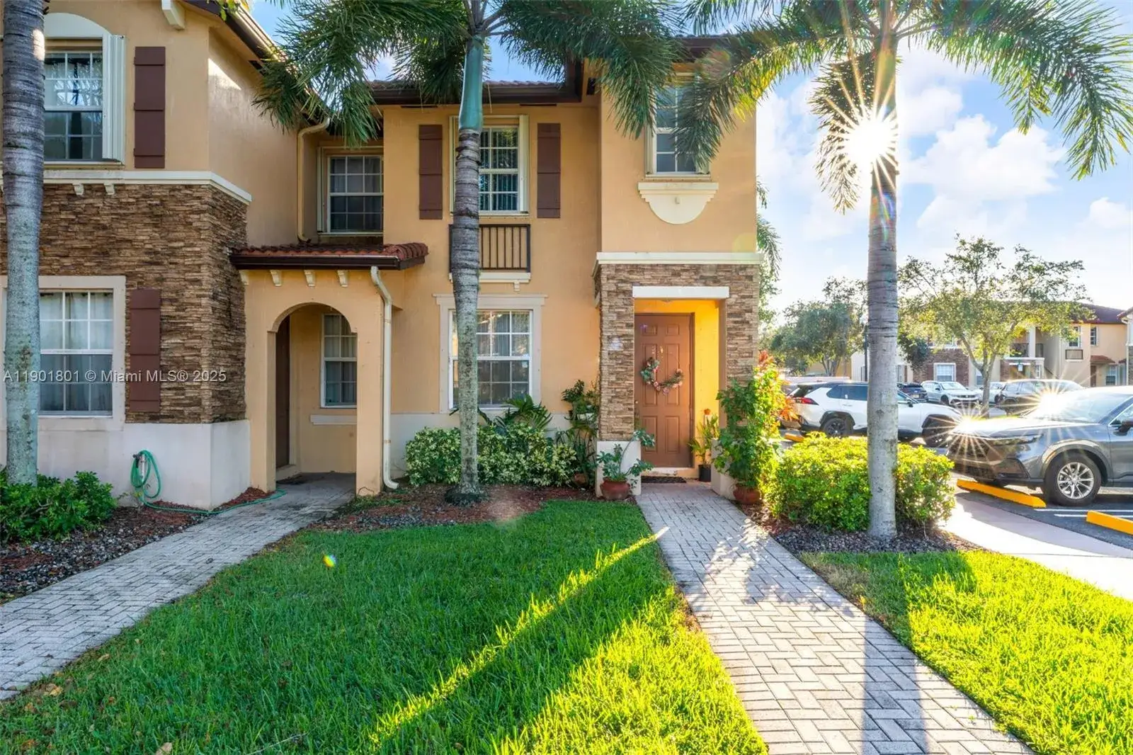2 bedroom 2 bath Residential for sale at 1595 NE 33rd Rd # 3, Homestead FL 33033