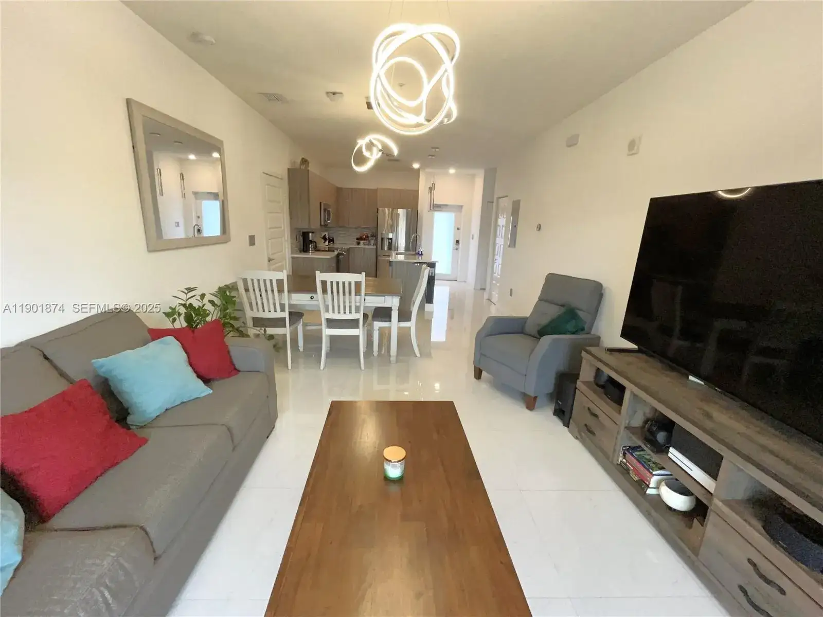 2 bedroom 2 bath Residential for sale at 4745 NW 84th Ct # 42, Doral FL 33166