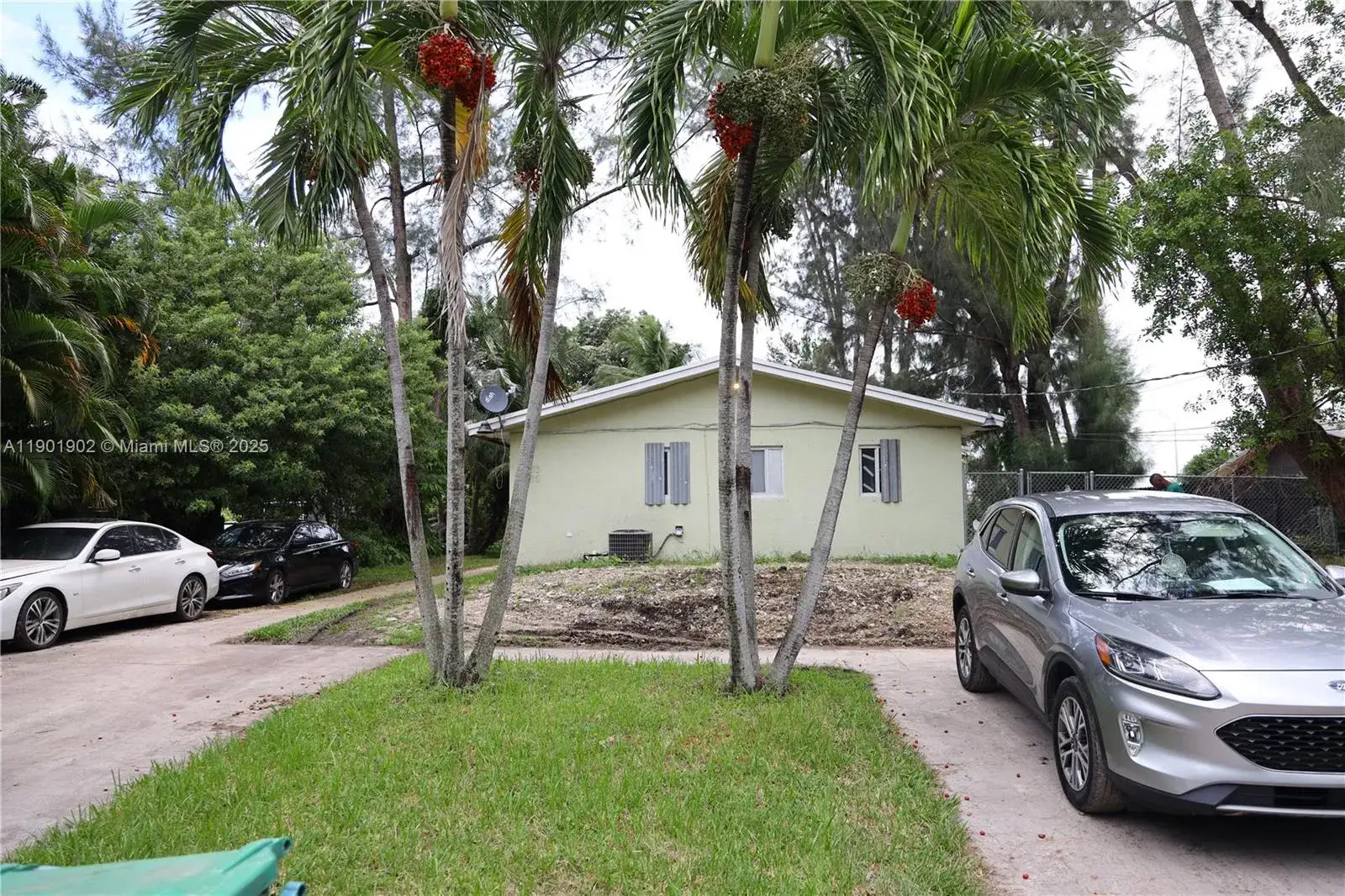 6 bedroom 4 bath Residential for sale at 11735 NW 22nd Ct, Miami FL 33167