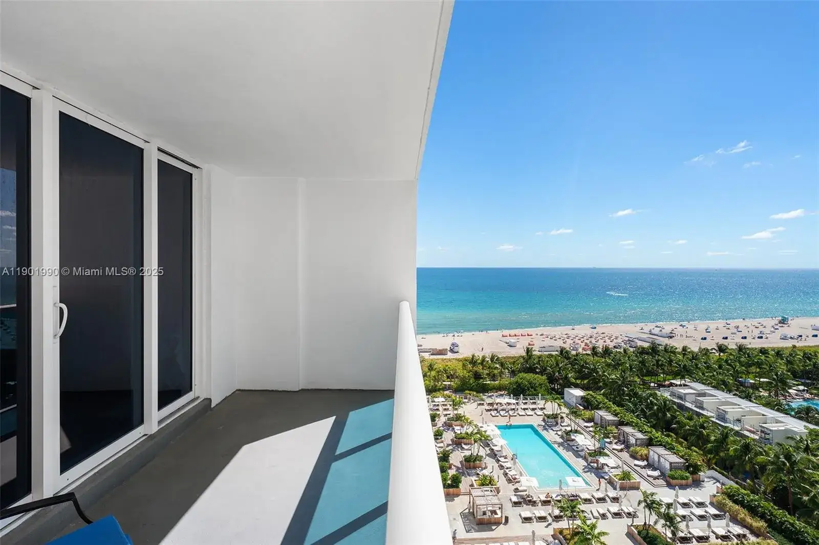 1 bedroom 1 bath Residential for sale at 2301 Collins Ave # 1501, Miami Beach FL 33139