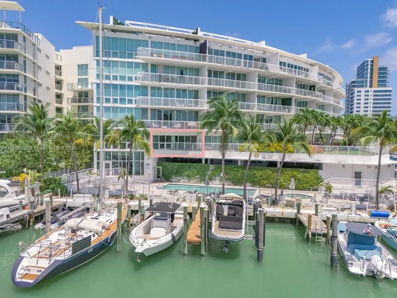 3 bedroom 2 bath Residential for sale at 6580 Indian Creek Dr # 209, Miami Beach FL 33141