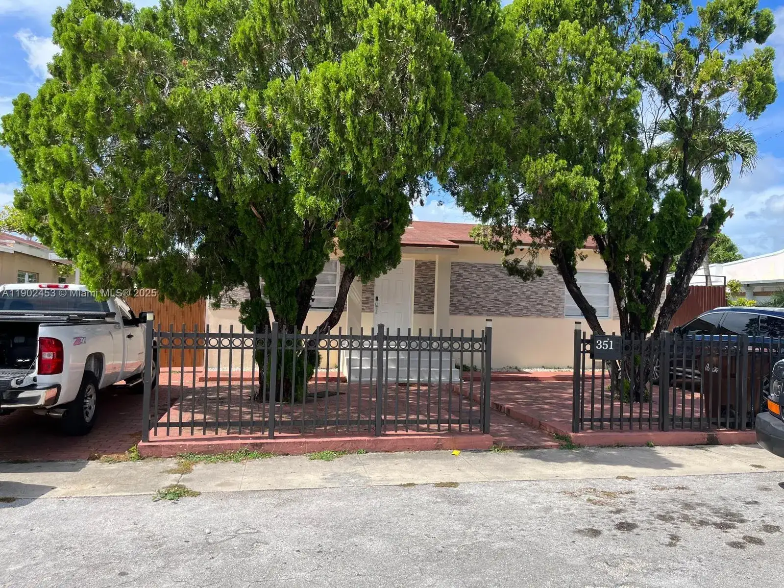 5 bedroom 4 bath Residential for sale at 351 E 35th St, Hialeah FL 33013