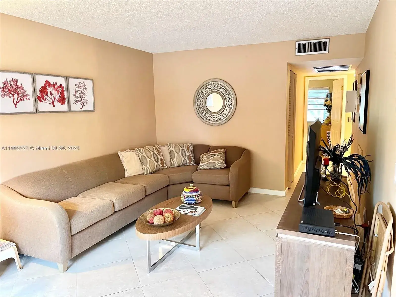 2 bedroom 2 bath Residential Lease for rent at 2042 Newcastle C # 2042, Boca Raton FL 33434