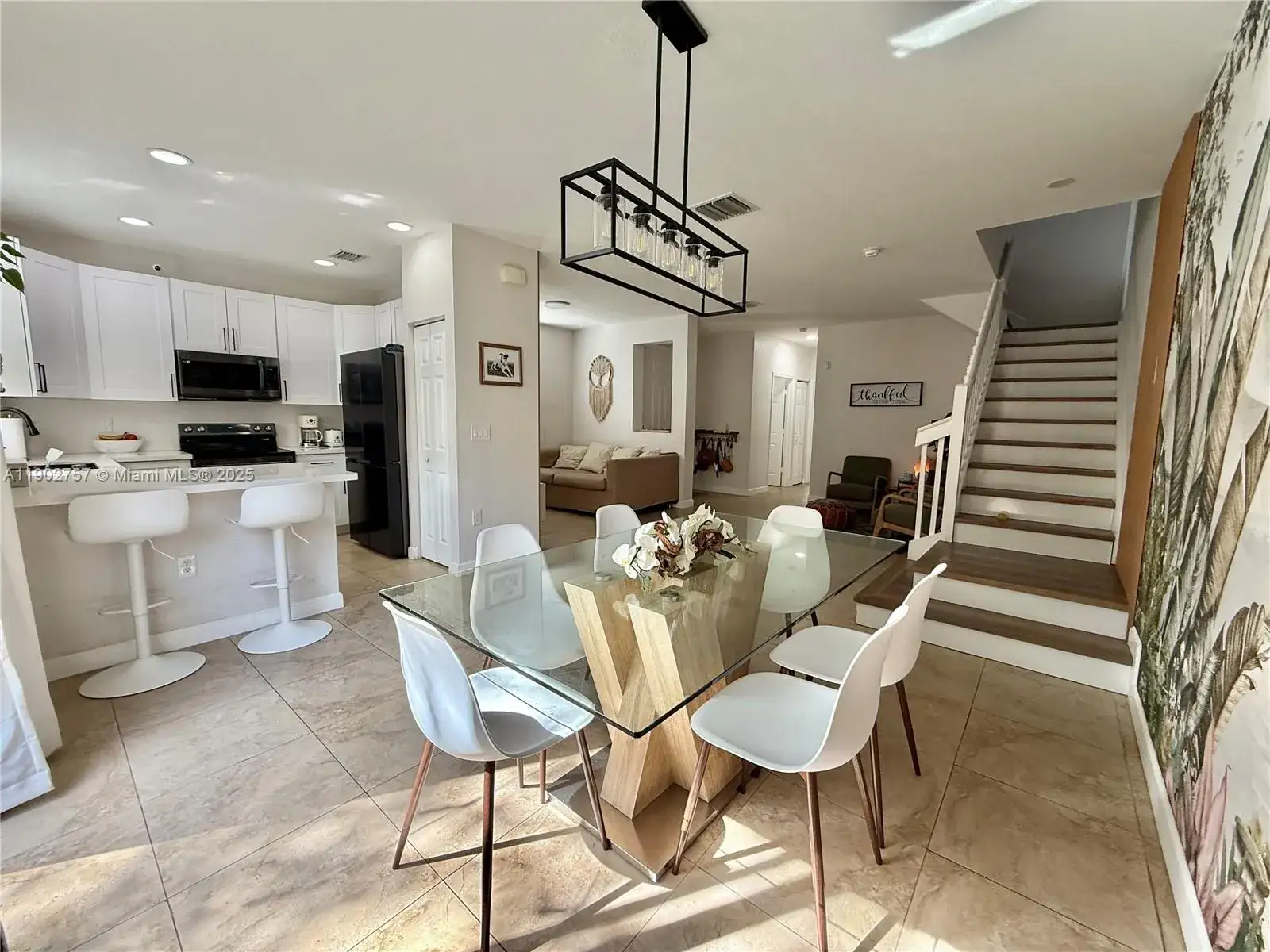 4 bedroom 3 bath Residential Lease for rent at 1034 NE 208th St, Miami FL 33179