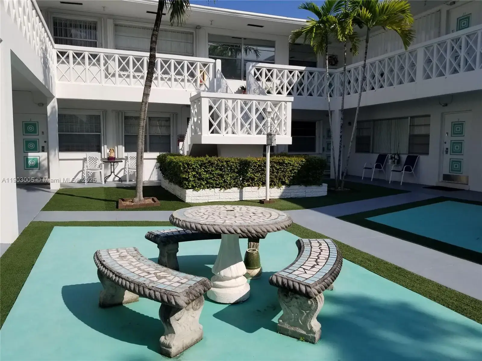 1 bedroom 1 bath Residential Lease for rent at 1005 S 17th Ave # 1, Hollywood FL 33020